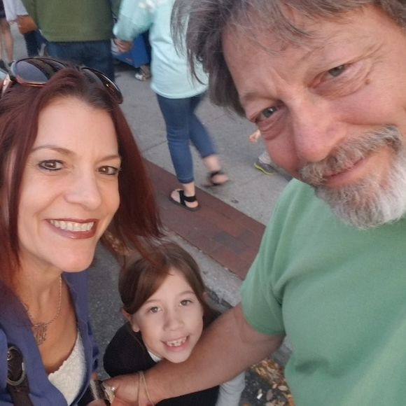 Meet your Posher, Kristen - Picture 1 of 1